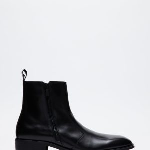 HAYNES BLACK LEATHER